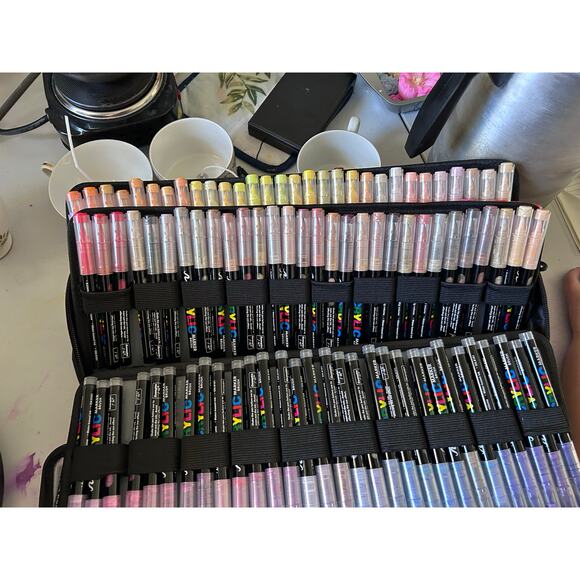 New 240-Color GuangNa Acrylic Brush Marker Set – Excellent Condition - Picture 8 of 14